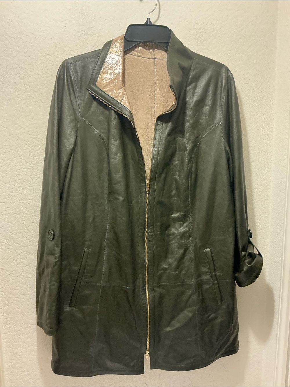 Overland Women's Dark Green lamb Leather Zip-Front irreversible Coat size M